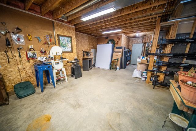 3721 Arbor Dr NW, Rochester, MN 55901