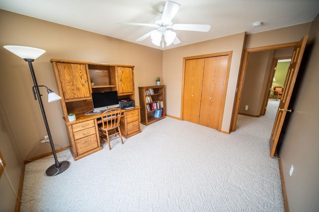 3721 Arbor Dr NW, Rochester, MN 55901