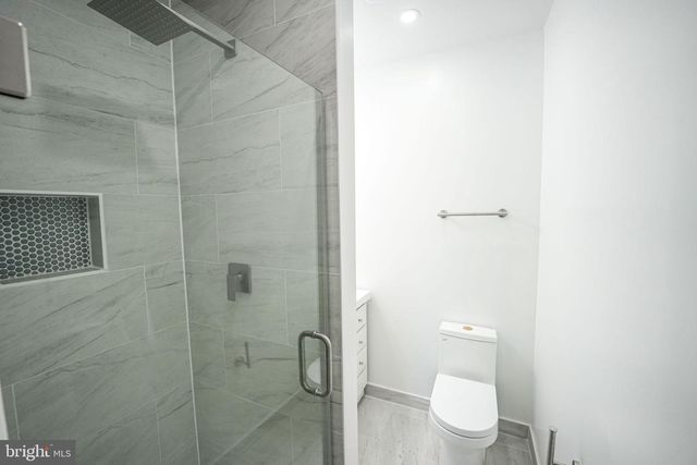 8665 CENTER RD, Springfield, VA 22152