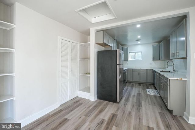 8665 CENTER RD, Springfield, VA 22152