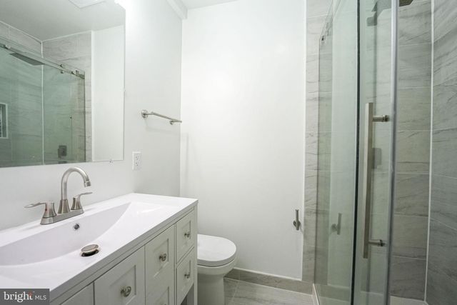 8665 CENTER RD, Springfield, VA 22152