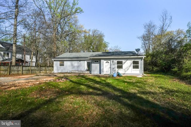 8665 CENTER RD, Springfield, VA 22152