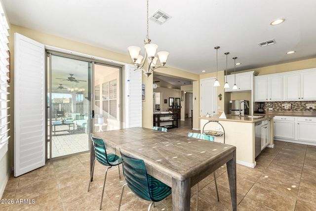 2407 W MAYA Way, Phoenix, AZ 85085