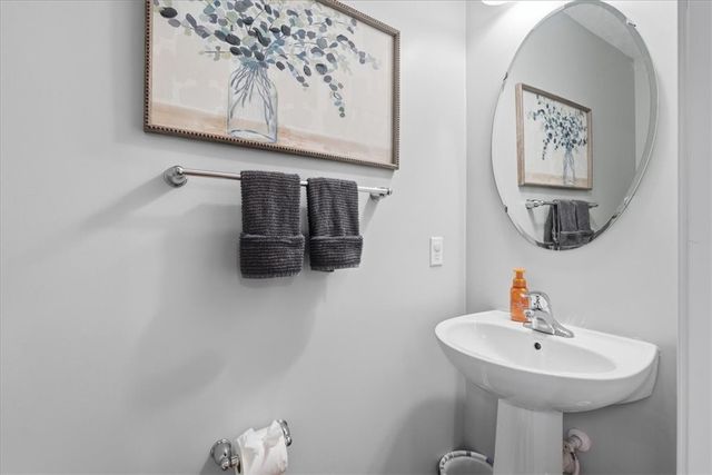 235 Long Ridge Drive, Kennedy Twp, PA 15108