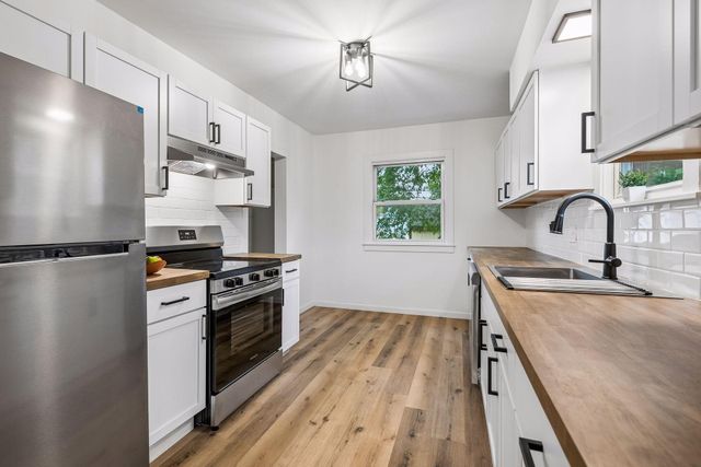 3506 Queen Avenue N, Minneapolis, MN 55412