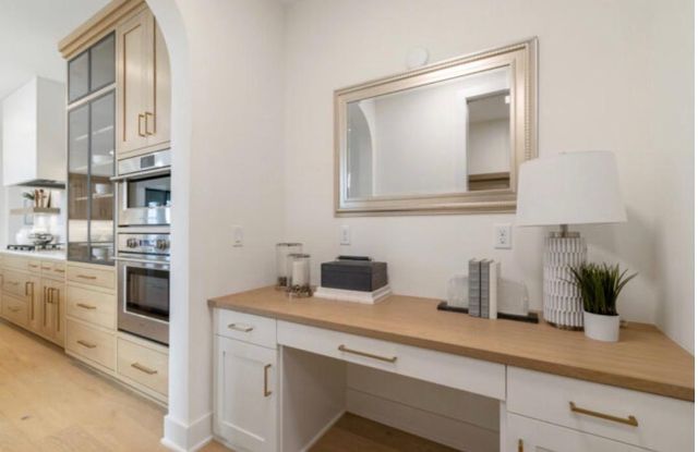 XXXX Mable Lane, Eden Prairie, MN 55347
