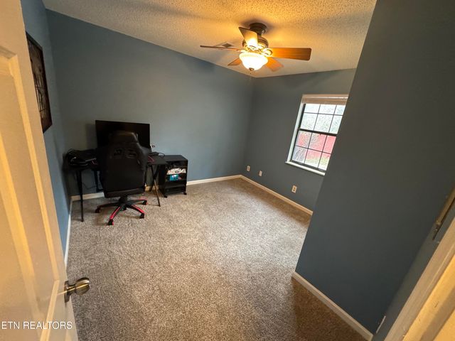 9001 Fountain Brook Lane, Knoxville, TN 37923