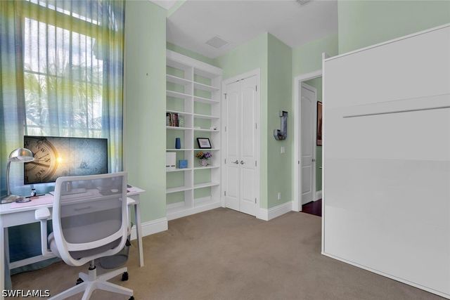 684 10th AVE S D1, Naples, FL 34102