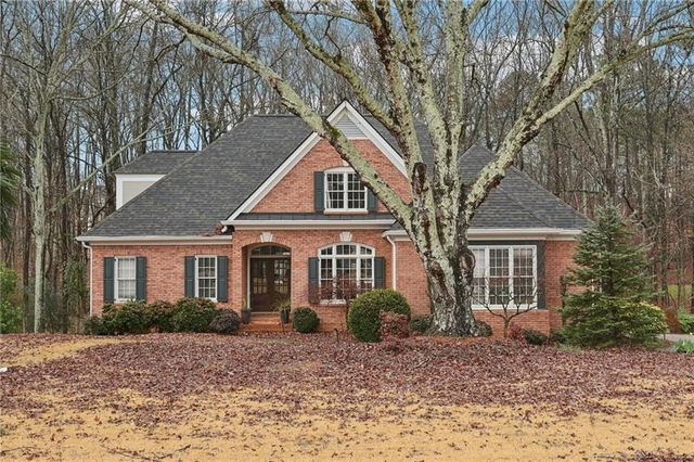 4415 Waterford Drive, Suwanee, GA 30024