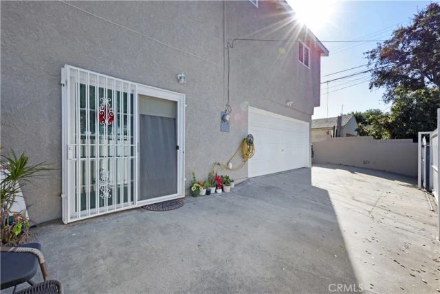 6100 Southside Drive, East Los Angeles, CA 90022