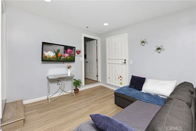 6100 Southside Drive, East Los Angeles, CA 90022