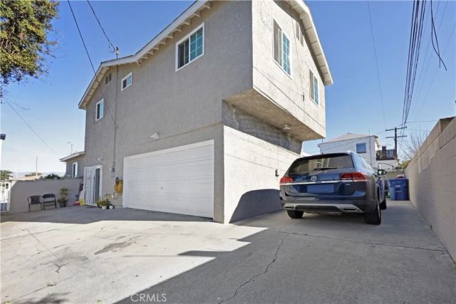 6100 Southside Drive, East Los Angeles, CA 90022