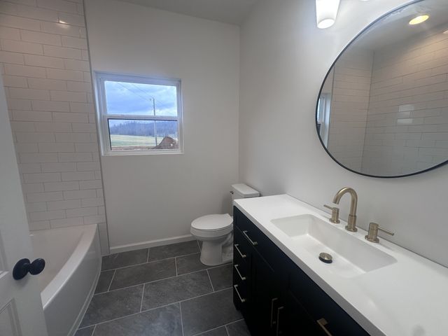 809 Okalona Rd, Rickman, TN 38580