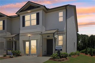 518 Woodcreek Circle SW 11, Atlanta, GA 30331