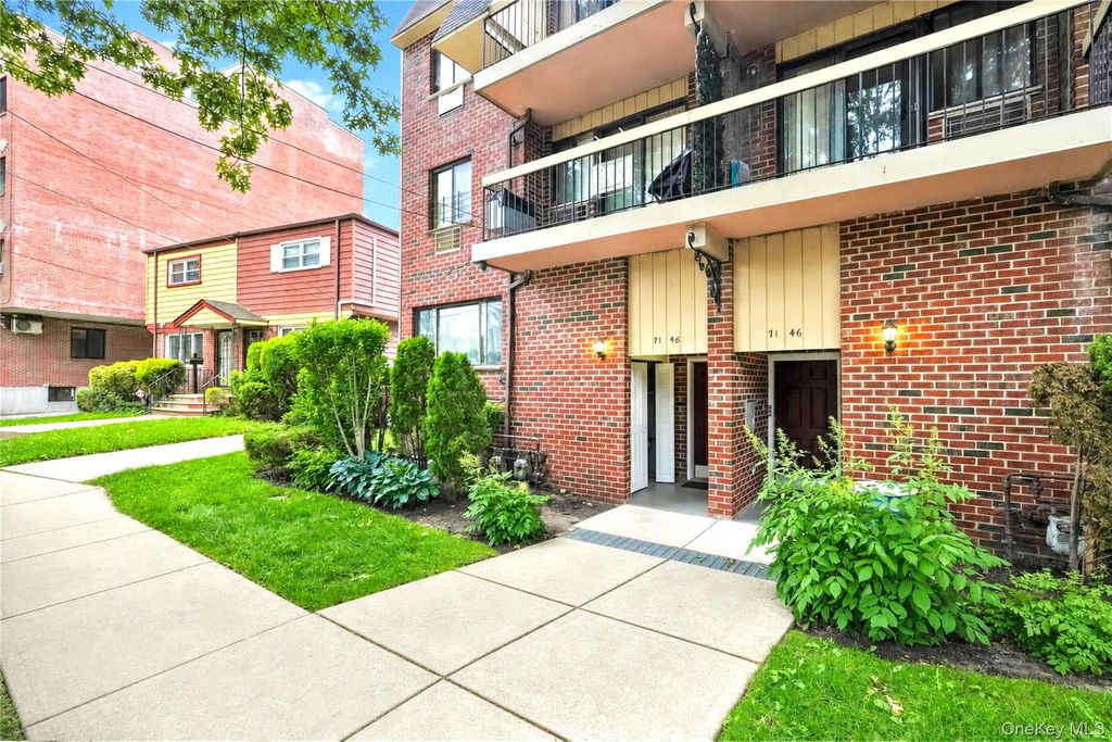 71-48 162nd Street 3, Fresh Meadows, NY 11365