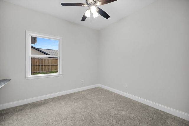 407 N Dallas Street, Rice, TX 75155