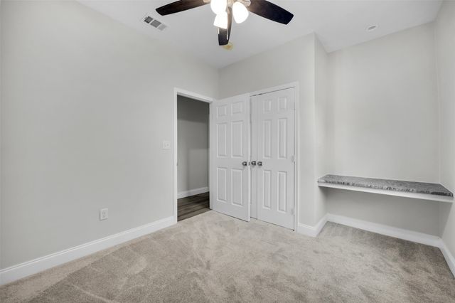 407 N Dallas Street, Rice, TX 75155