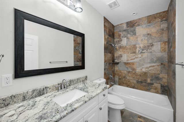 407 N Dallas Street, Rice, TX 75155