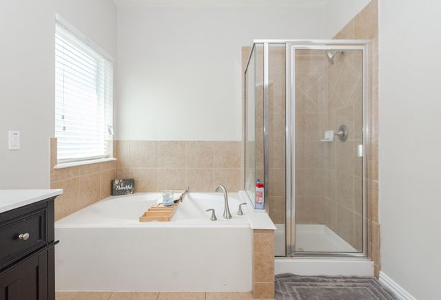 4907 Applewood Crest Lane, Rosharon, TX 77583