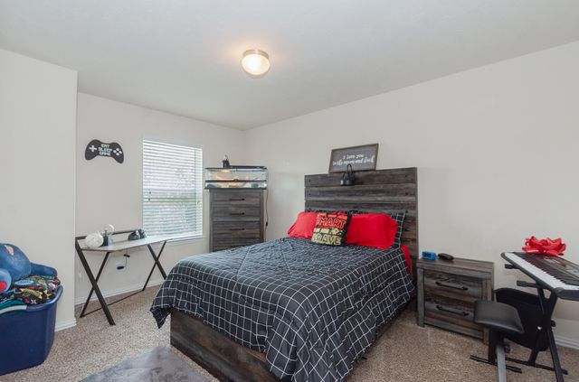 4907 Applewood Crest Lane, Rosharon, TX 77583