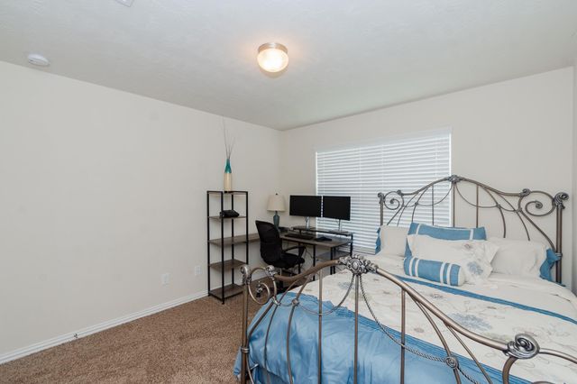 4907 Applewood Crest Lane, Rosharon, TX 77583