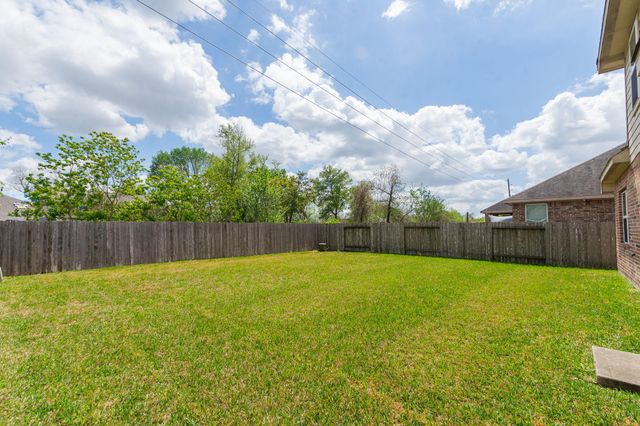 4907 Applewood Crest Lane, Rosharon, TX 77583