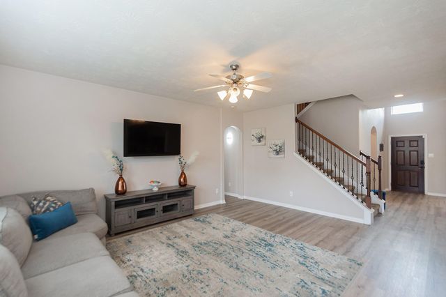 4907 Applewood Crest Lane, Rosharon, TX 77583