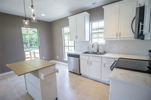 605 Orange Avenue, Farmersville, TX 75442