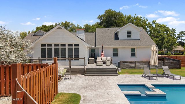 314 R L Honeycutt Drive, Wilmington, NC 28412