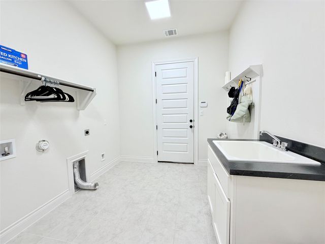 113 Low River LN, Georgetown, TX 78628