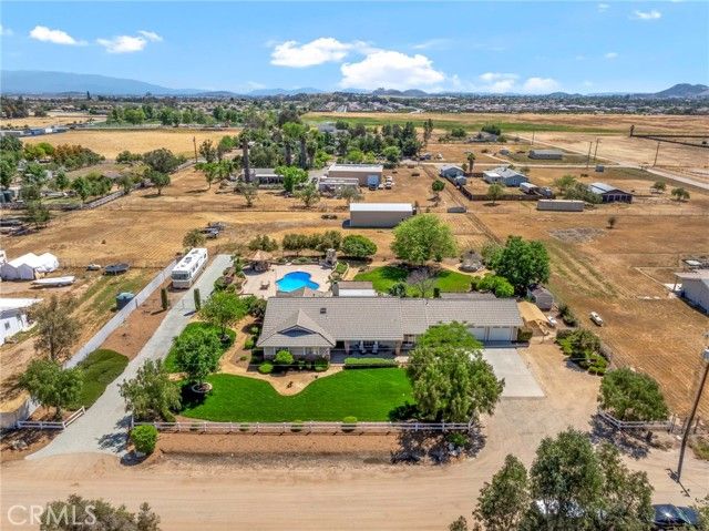 29575 Merjanian, Menifee, CA 92584