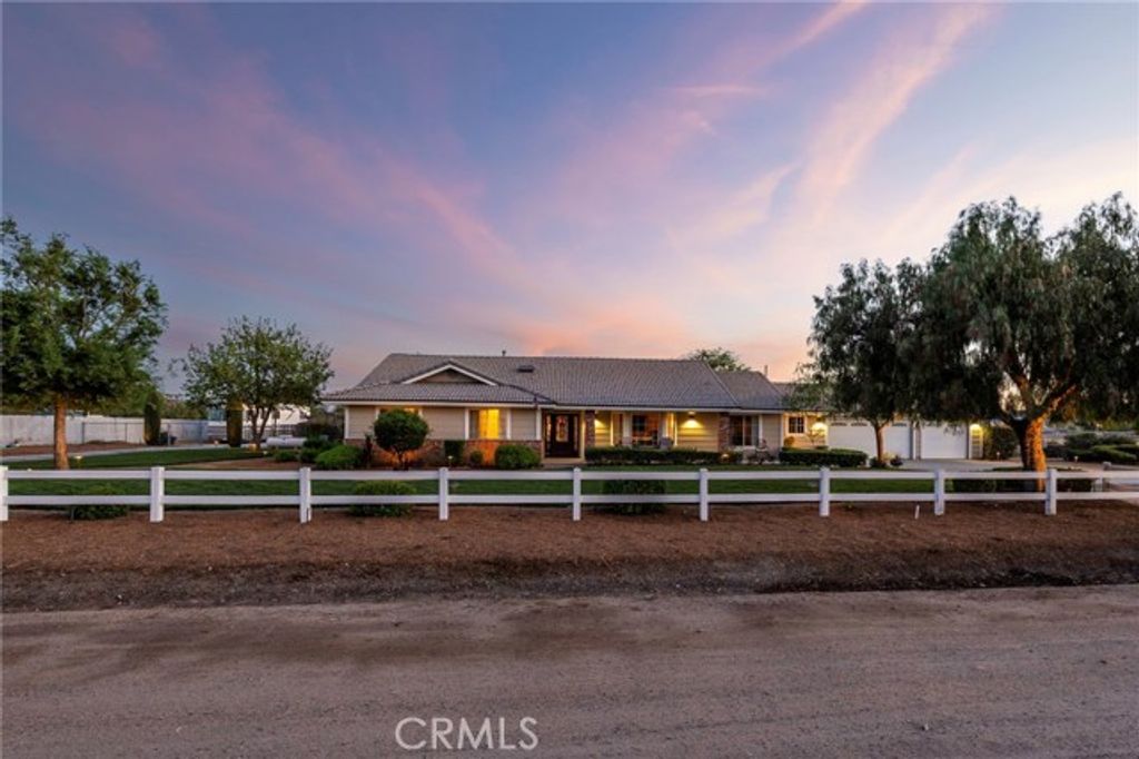 29575 Merjanian, Menifee, CA 92584
