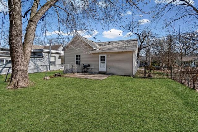 213 N 4TH Street, Clinton, MO 64735