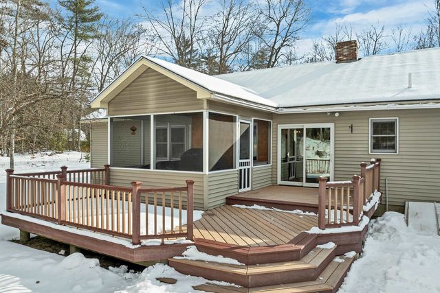 92 Milton Road, Farmington, NH 03835