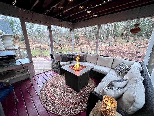 92 Milton Road, Farmington, NH 03835