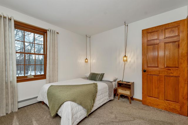 92 Milton Road, Farmington, NH 03835