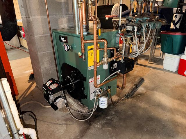 92 Milton Road, Farmington, NH 03835