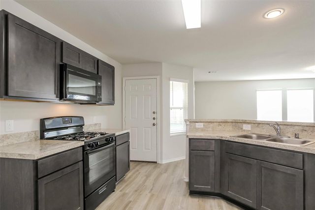 22302 Porter Mountain Lane, Porter, TX 77365