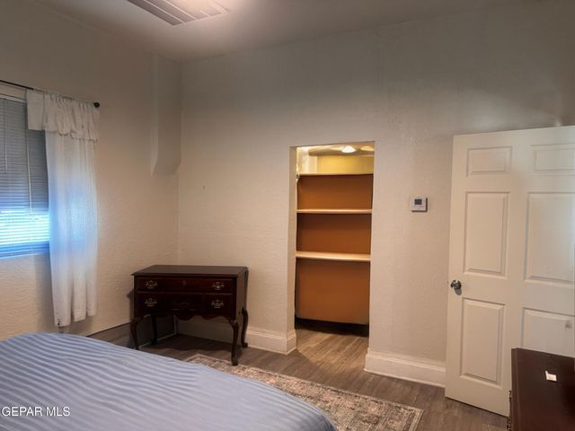 168 N CEBADA Street, El Paso, TX 79905