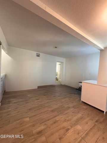 168 N CEBADA Street, El Paso, TX 79905