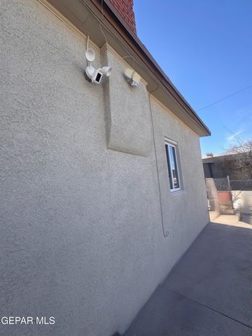 168 N CEBADA Street, El Paso, TX 79905