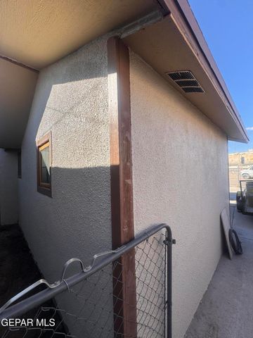 168 N CEBADA Street, El Paso, TX 79905