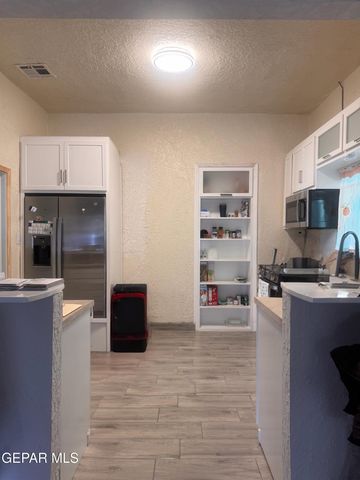 168 N CEBADA Street, El Paso, TX 79905