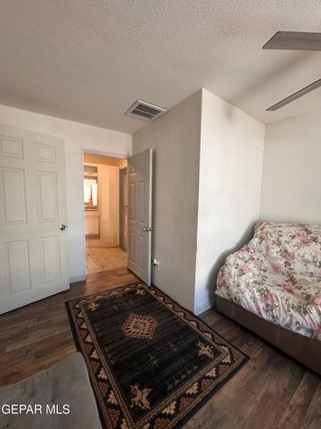 168 N CEBADA Street, El Paso, TX 79905