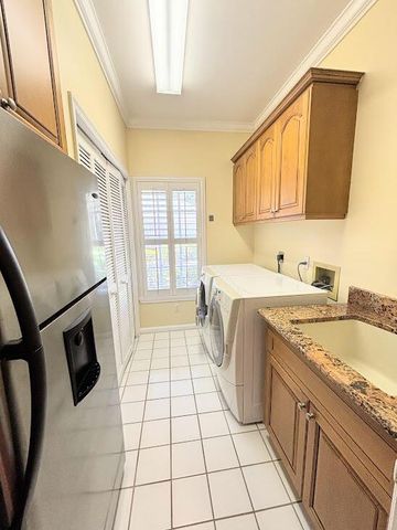 7362 Pine Creek Way, Port St. Lucie, FL 34986