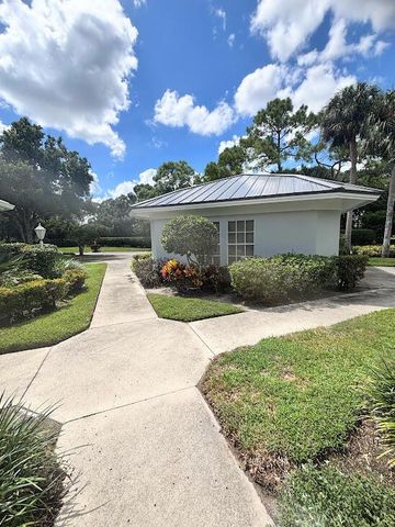 7362 Pine Creek Way, Port St. Lucie, FL 34986