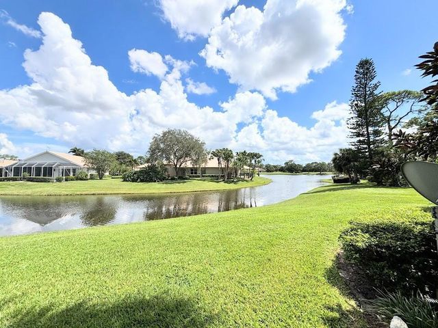 7362 Pine Creek Way, Port St. Lucie, FL 34986