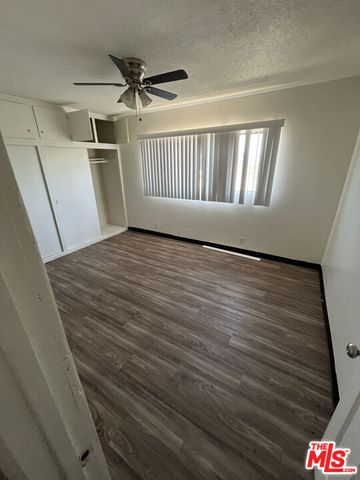 9111 S Baring Cross Street, Los Angeles, CA 90044