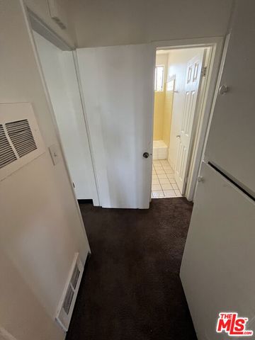 9111 S Baring Cross Street, Los Angeles, CA 90044