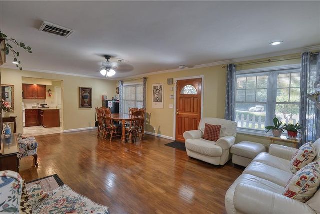 3605 Shallowford Road, Marietta, GA 30062